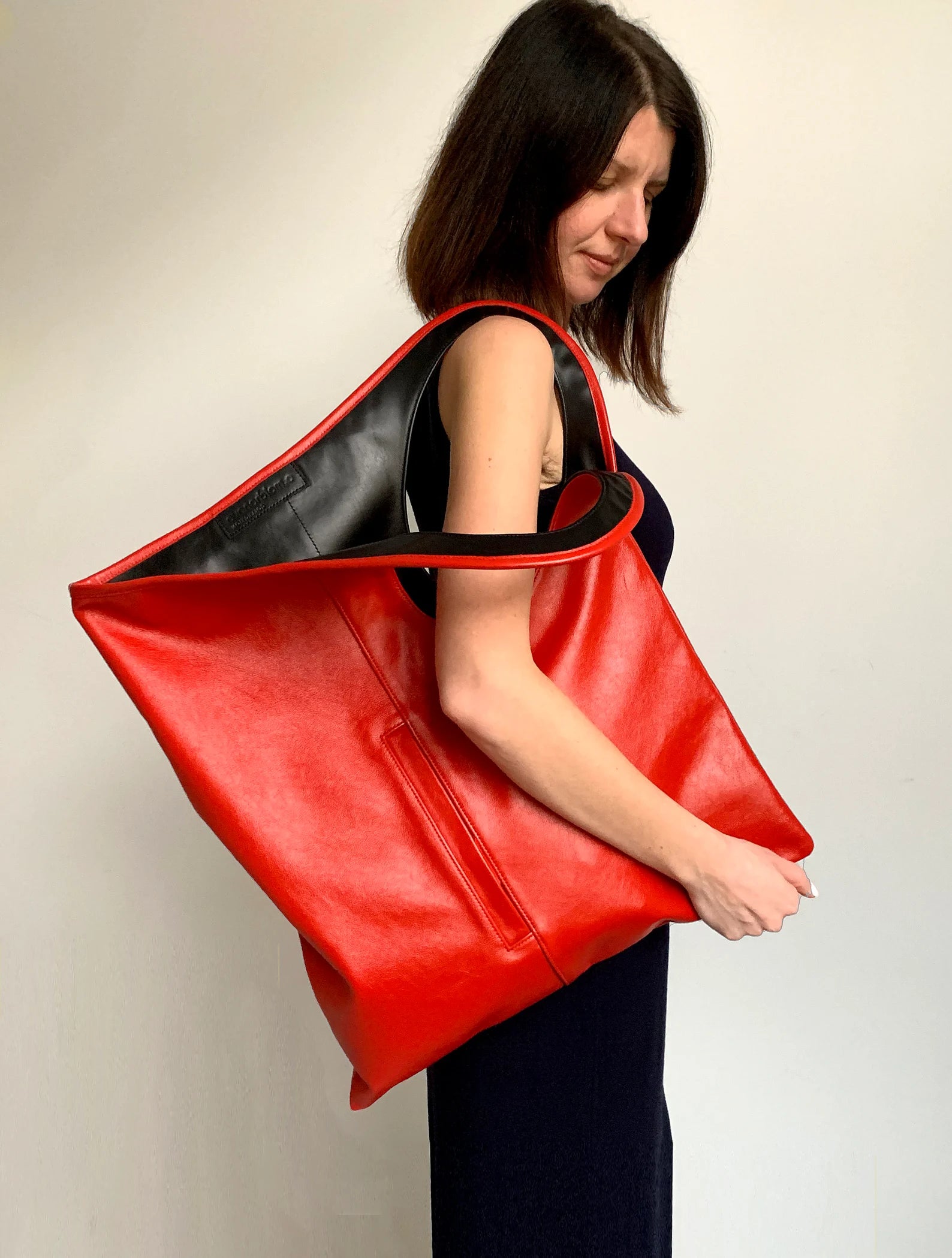 Oversized Clutch i Ægte Læder — Rød
